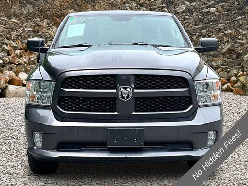 Used 2018 RAM 1500 Express AWD/4WD image 2