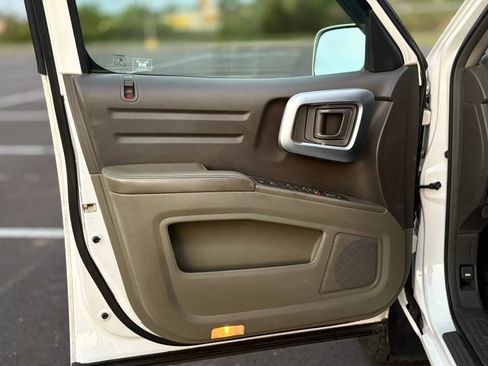 Used 2006 Honda Ridgeline RTL image 9