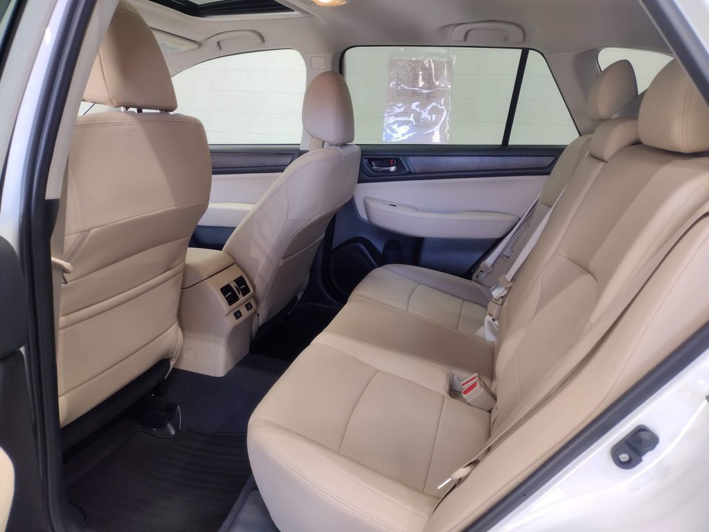 Used 2017 Subaru Outback 3.6R Limited AWD/4WD image 28