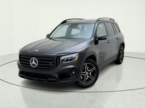 New 2026 Mercedes-Benz GLB 250 image 2