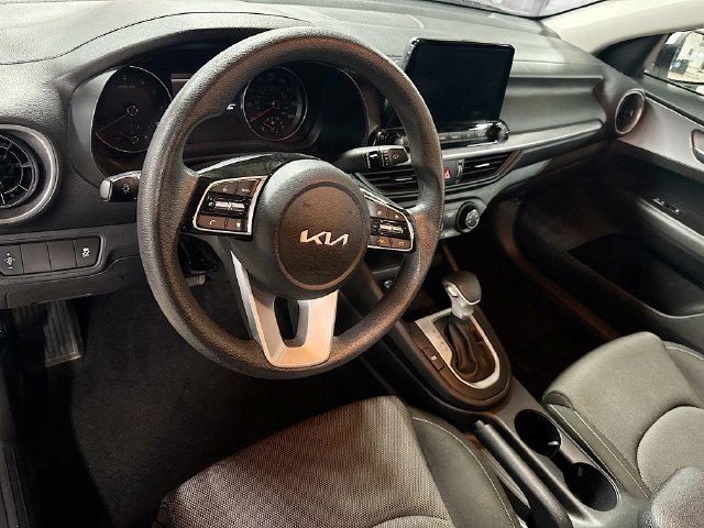 Certified 2023 Kia Forte LXS FWD image 9