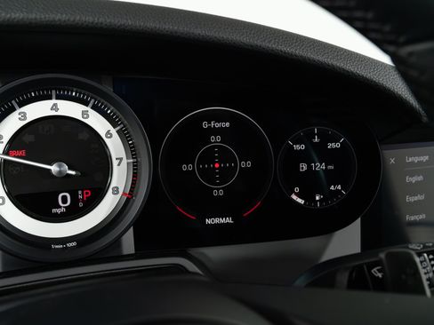 Used 2024 Porsche 911 Carrera image 34