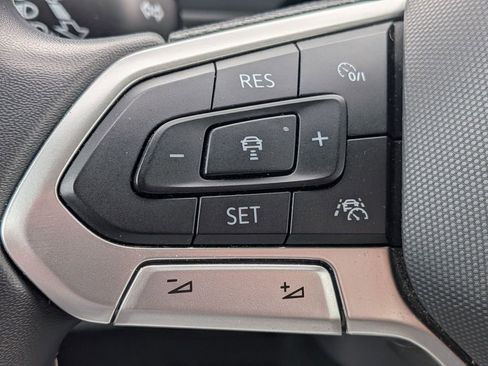 Used 2022 Volkswagen Tiguan S w/ IQ.Drive Package AWD/4WD image 20