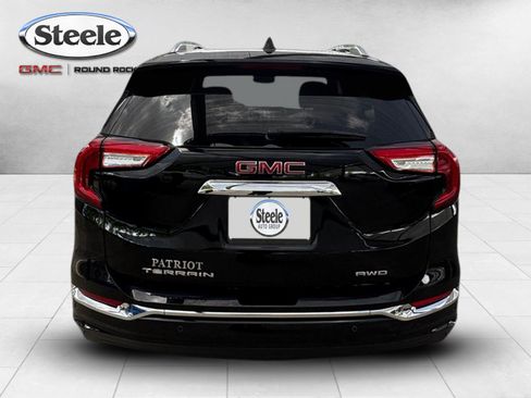 Certified 2024 GMC Terrain Denali w/ Black Diamond Edition AWD/4WD image 4