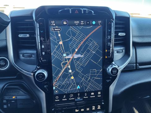 Used 2024 RAM 3500 Laramie image 23