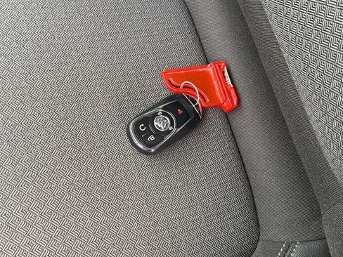 Used 2020 Buick Encore GX Preferred image 29