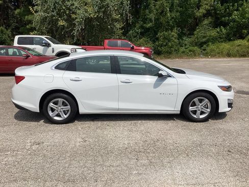 Used 2024 Chevrolet Malibu LT FWD image 5