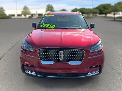 Used 2020 Lincoln Aviator Reserve w/ Equipment Group 201A image 2