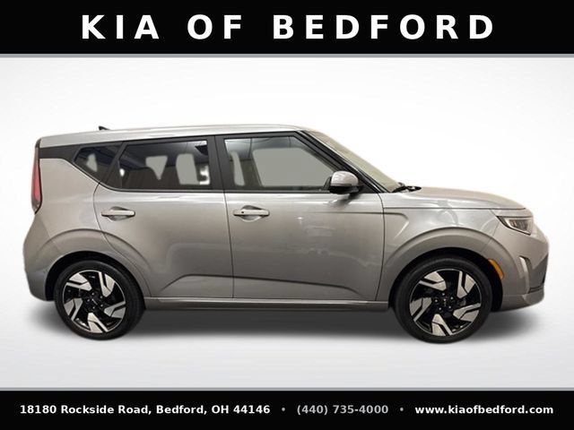 Certified 2024 Kia Soul GT-Line w/ Option Group 020 FWD image 4