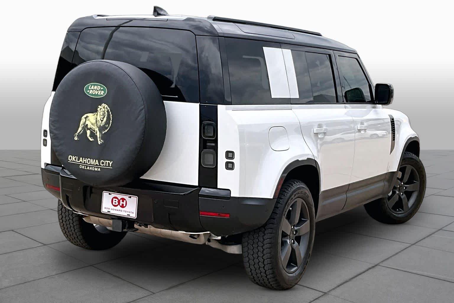 Used 2026 Land Rover Defender 110 S AWD/4WD image 12