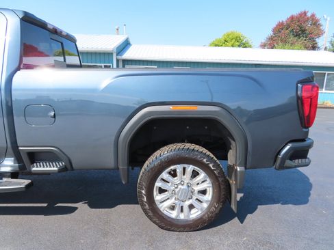 Used 2020 GMC Sierra 3500 Denali image 17