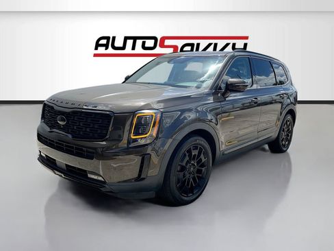 Used 2021 Kia Telluride SX w/ Nightfall Edition Package AWD/4WD image 3