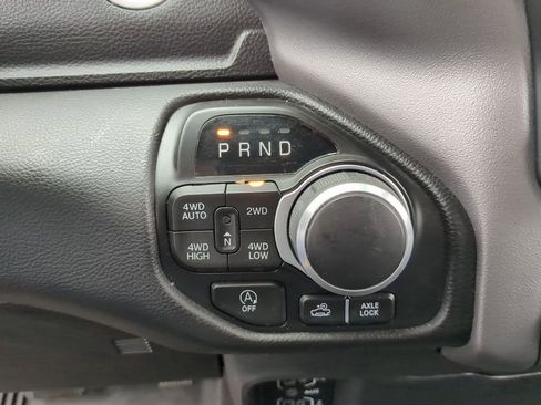 Used 2023 RAM 1500 Big Horn image 9