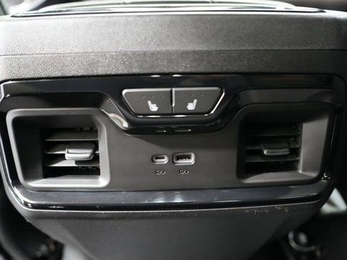 Used 2023 GMC Sierra 1500 AT4 w/ AT4 Premium Package image 16