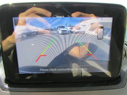 Used 2021 Ford Transit Connect XLT image 19