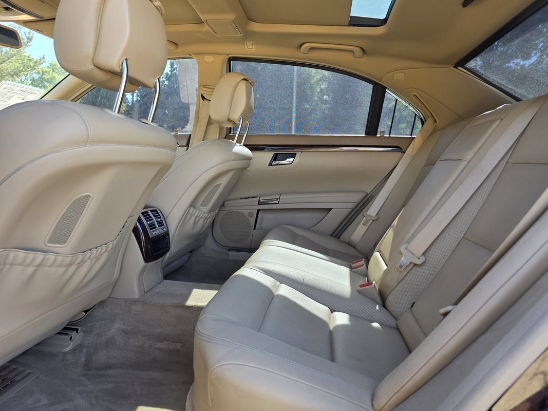 Used 2012 Mercedes-Benz S 550 4MATIC image 18