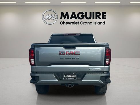 Used 2023 GMC Sierra 1500 Elevation image 25