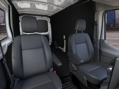 New 2026 Ford Transit 250 148 Medium Roof w/ Load Area Protection Package RWD image 10