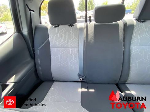 Certified 2023 Toyota Tacoma TRD Off-Road w/ Technology Package AWD/4WD image 21