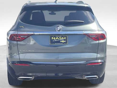 Used 2023 Buick Enclave Essence w/ Experience Buick Package FWD image 4