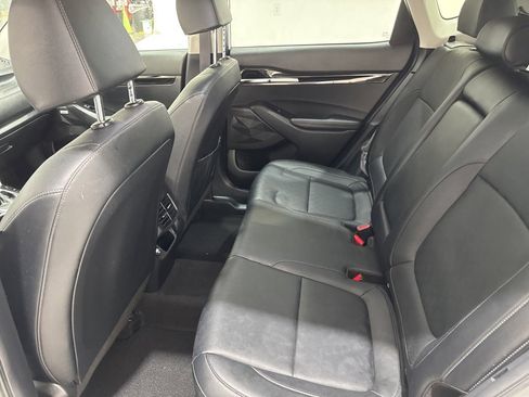 Used 2021 Kia Seltos SX w/ SX Sunroof Package image 24