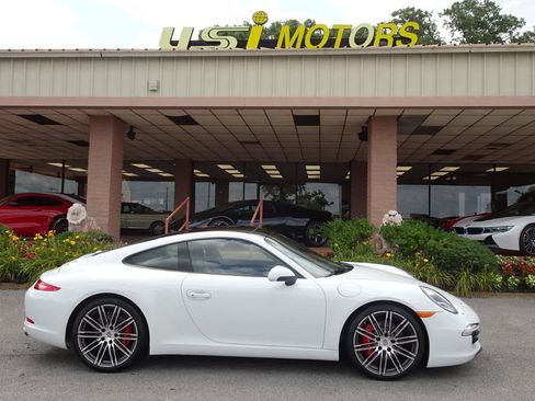 Used 2016 Porsche 911 Carrera S RWD image 2