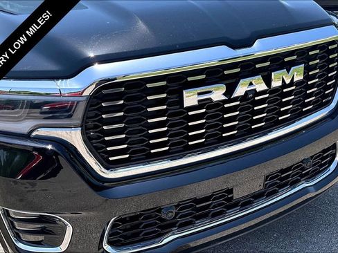 Used 2025 RAM 1500 Tungsten AWD/4WD image 30