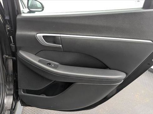 Used 2025 Hyundai Sonata SEL FWD image 19