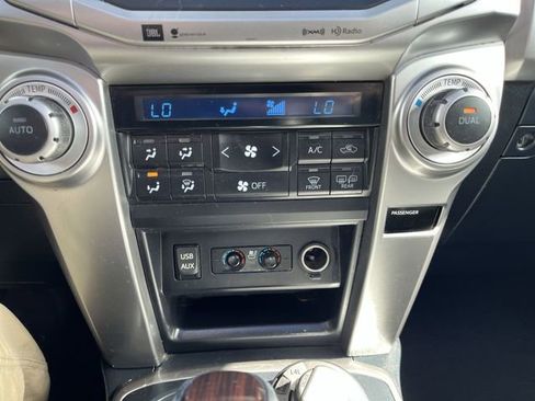 Used 2017 Toyota 4Runner Limited AWD/4WD image 19