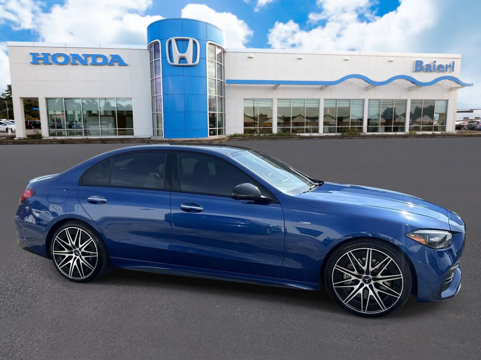 Used 2023 Mercedes-Benz C 43 AMG 4MATIC Sedan image 6
