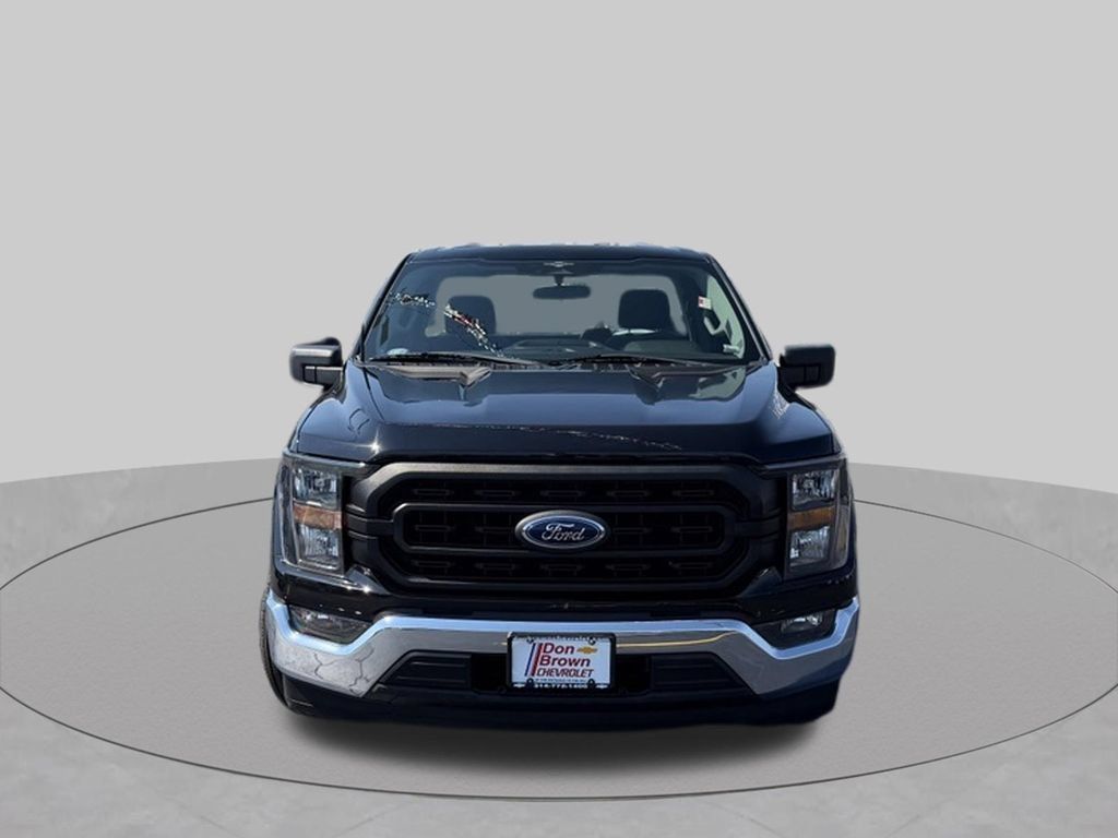 Used 2023 Ford F150 XL w/ XL Chrome Appearance Package RWD image 3