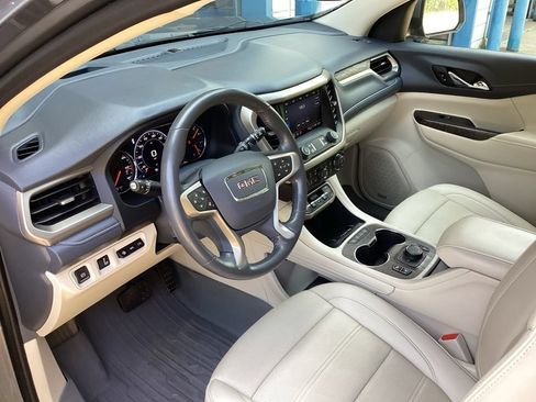 Used 2022 GMC Acadia Denali w/ Denali Technology Package AWD/4WD image 36