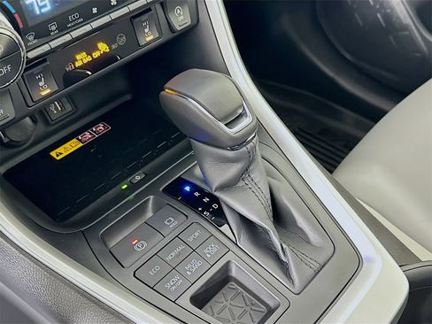 New 2025 Toyota RAV4 XLE Premium image 17