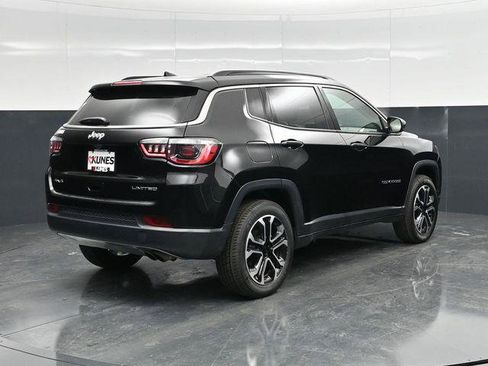 Certified 2022 Jeep Compass Limited AWD/4WD image 10