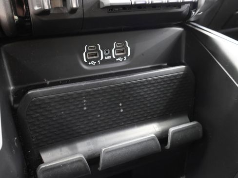 Used 2022 RAM 2500 Big Horn w/ Night Edition AWD/4WD image 43