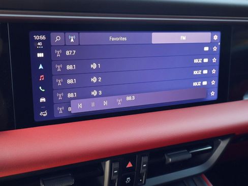 New 2026 Porsche Macan Electric RWD image 17