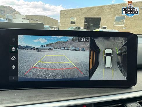 Certified 2025 Kia Sorento SX image 26