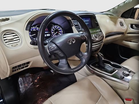 Used 2019 INFINITI QX60 Luxe w/ Essential Package image 9