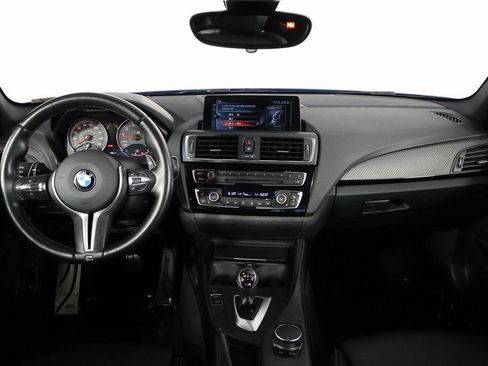 Used 2017 BMW M2 RWD image 8