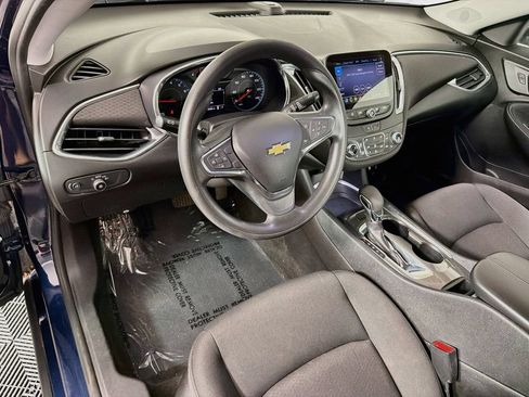Used 2021 Chevrolet Malibu LT FWD image 9