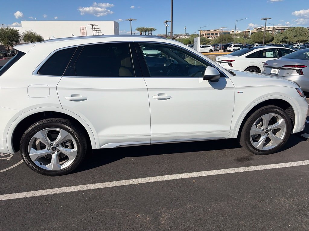 Used 2023 Audi Q5 2.0T Premium Plus AWD/4WD image 6