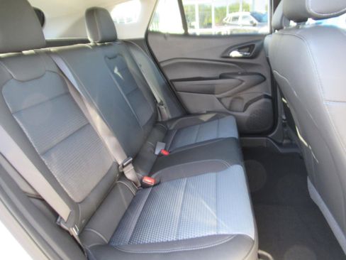 New 2026 Chevrolet Trax LT w/ LT Convenience Package image 28