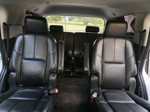 Used 2012 Chevrolet Tahoe LT w/ Texas Edition RWD image 35