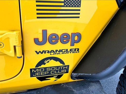 Used 2021 Jeep Wrangler Unlimited Rubicon AWD/4WD image 40