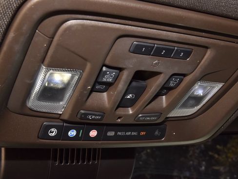 Used 2024 Chevrolet Silverado 1500 LTZ w/ LTZ Premium Texas Edition AWD/4WD image 32