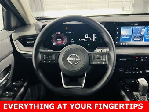 New 2026 Nissan Kicks SV image 5