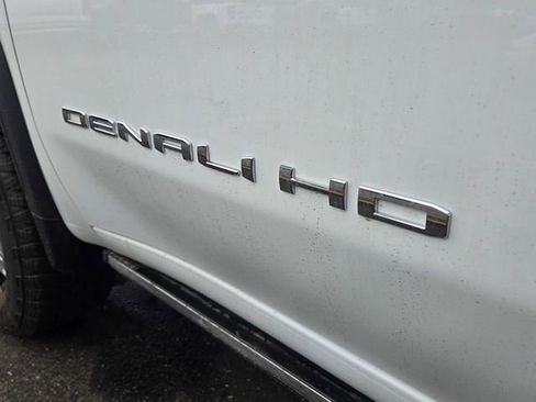 New 2026 GMC Sierra 3500 Denali image 7