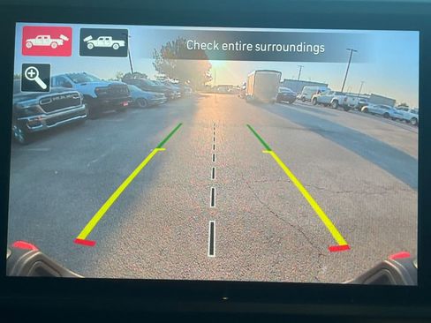 New 2025 Jeep Gladiator Rubicon image 9