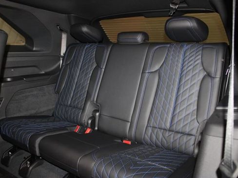 New 2026 Cadillac Escalade IQ Sport 1 w/ LPO, ONYX Package AWD/4WD image 11