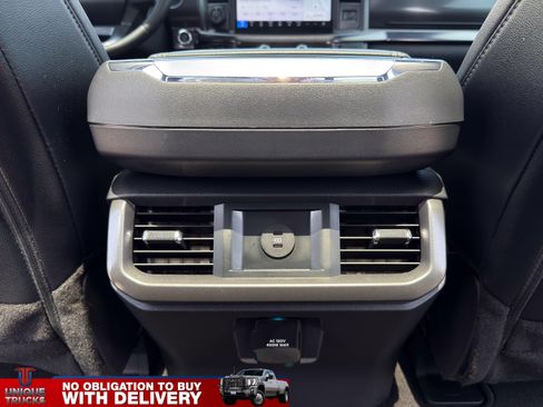 Used 2025 Ford F150 Lariat w/ FX4 Off-Road Package AWD/4WD image 31